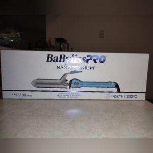 BaByliss Pro Nano Titanium Curling Iron